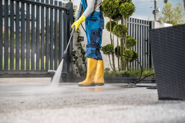Best Deck Pressure Washing  in Kiryas Joel, NY